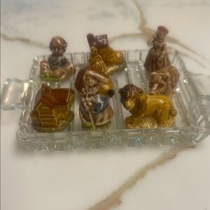 Set of 8 Vintage Red Rose Wade Whimsies + Crystal Display Tray